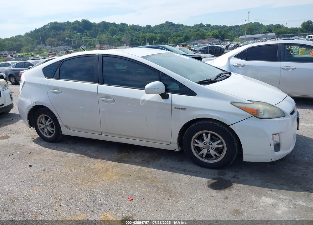 2011 TOYOTA PRIUS VIN: JTDKN3DU4B5290029