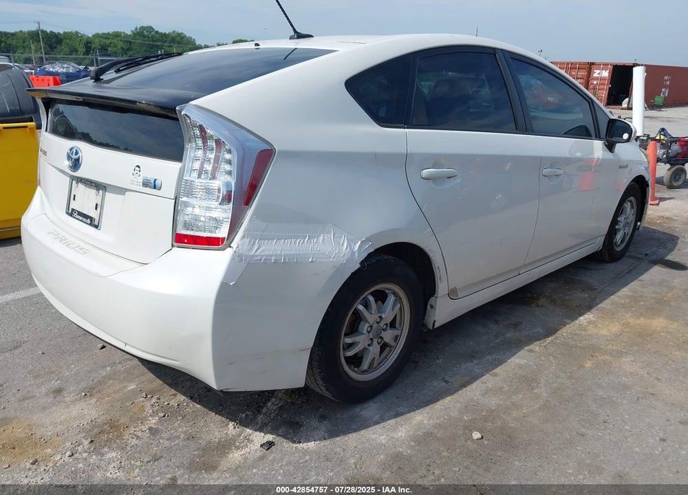 2011 TOYOTA PRIUS VIN: JTDKN3DU4B5290029