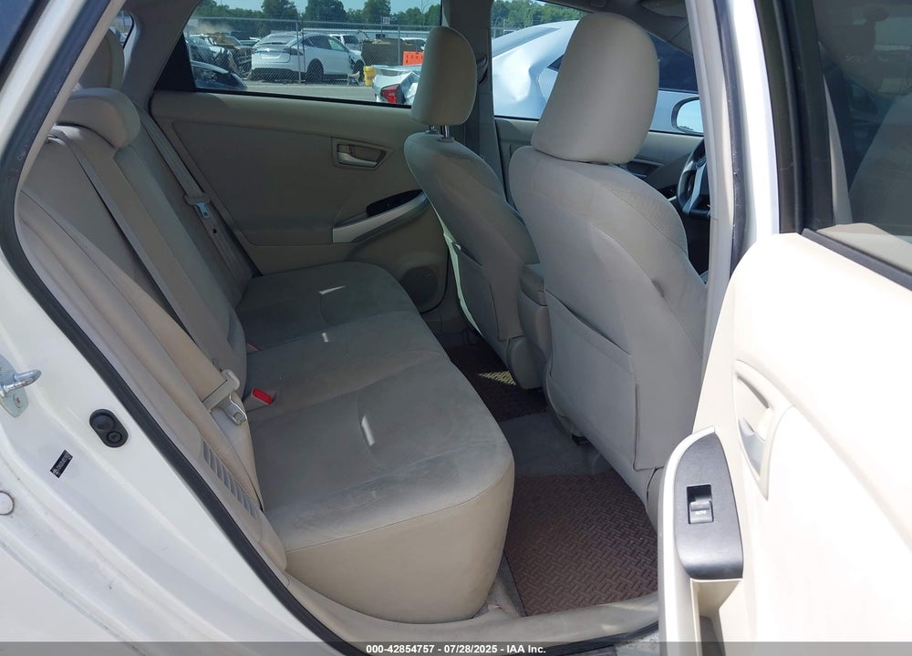 2011 TOYOTA PRIUS VIN: JTDKN3DU4B5290029