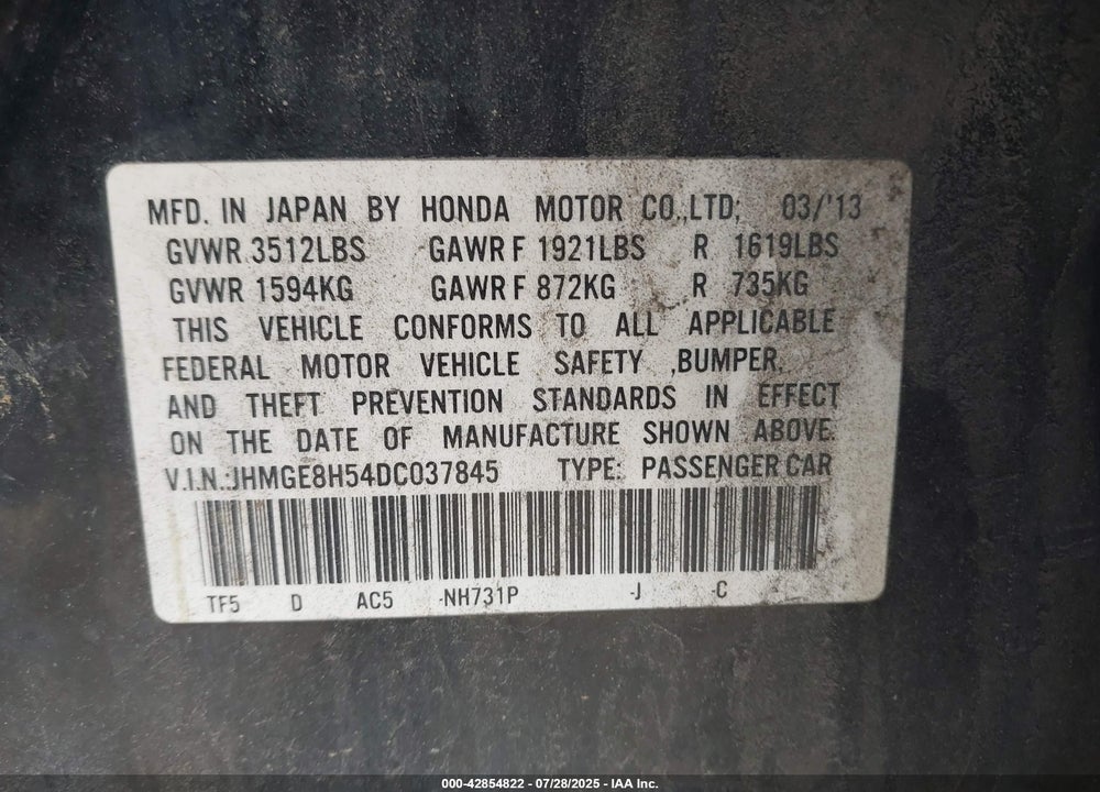 2013 HONDA FIT VIN: JHMGE8H54DC037845