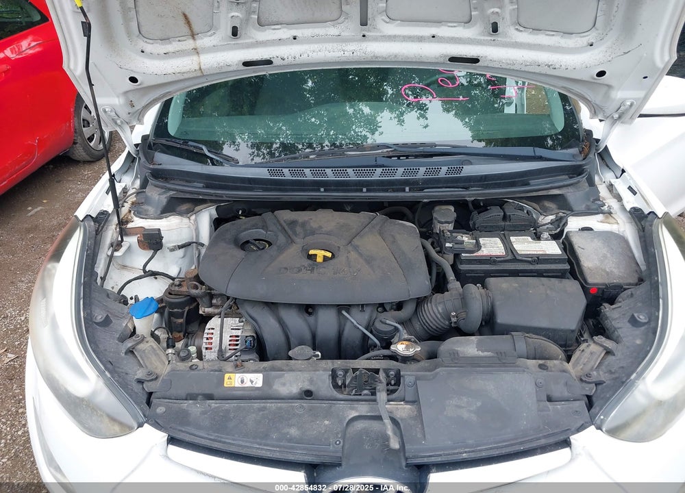 2014 HYUNDAI ELANTRA VIN: 5NPDH4AE1EH497100