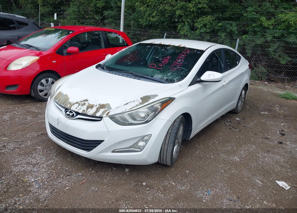 2014 HYUNDAI ELANTRA VIN: 5NPDH4AE1EH497100