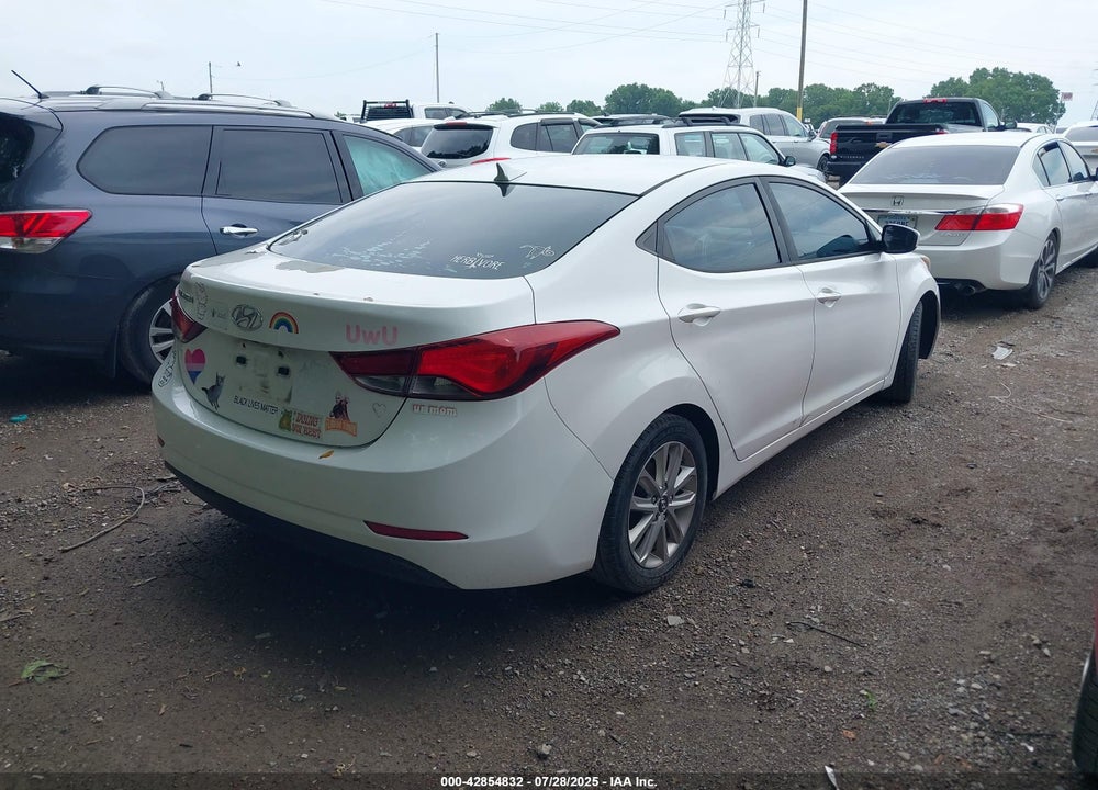 2014 HYUNDAI ELANTRA VIN: 5NPDH4AE1EH497100
