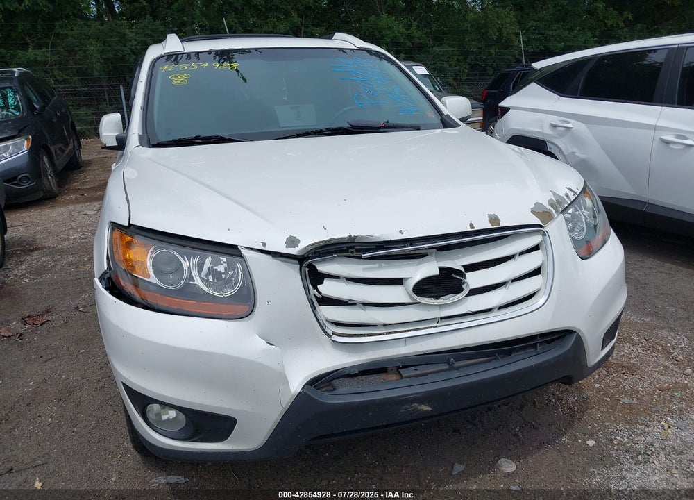 2011 HYUNDAI SANTA FE VIN: 5XYZHDAGXBG084814