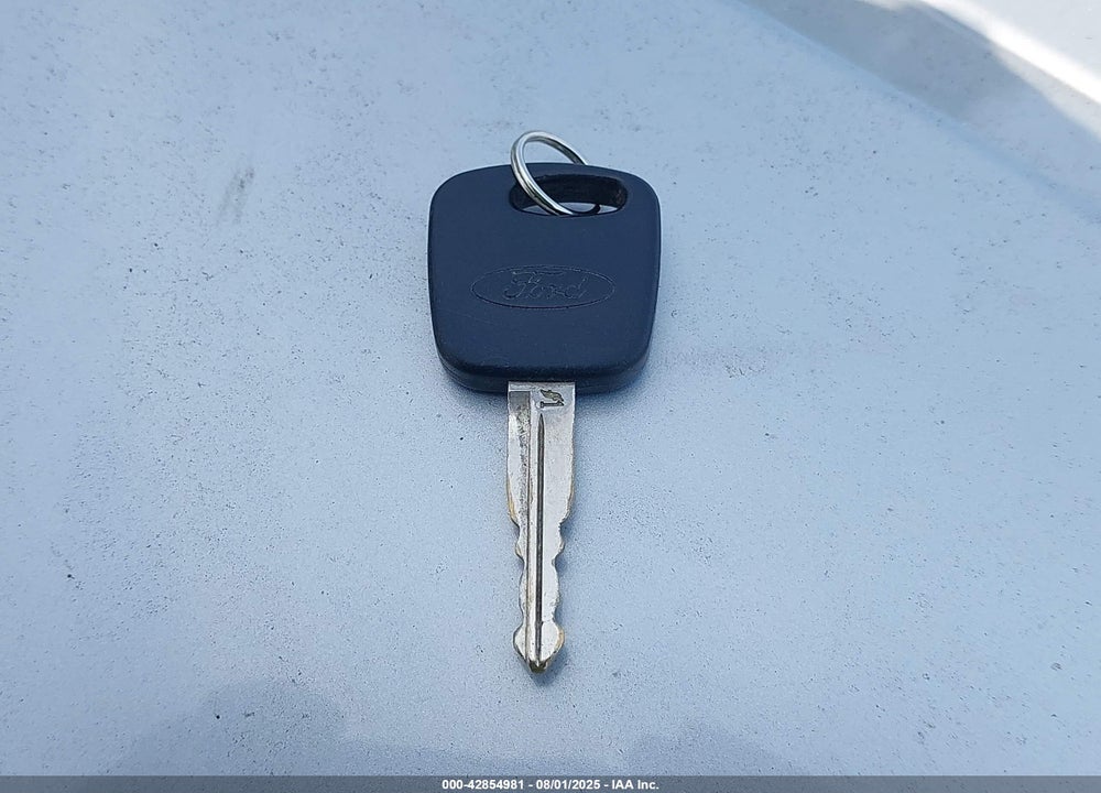 2002 FORD FOCUS ZX3 VIN: 3FAFP31312R175897