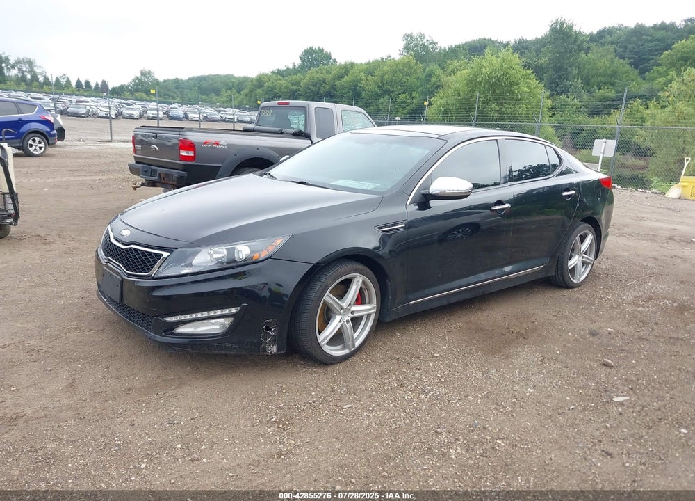 2013 KIA OPTIMA VIN: 5XXGR4A62DG209100