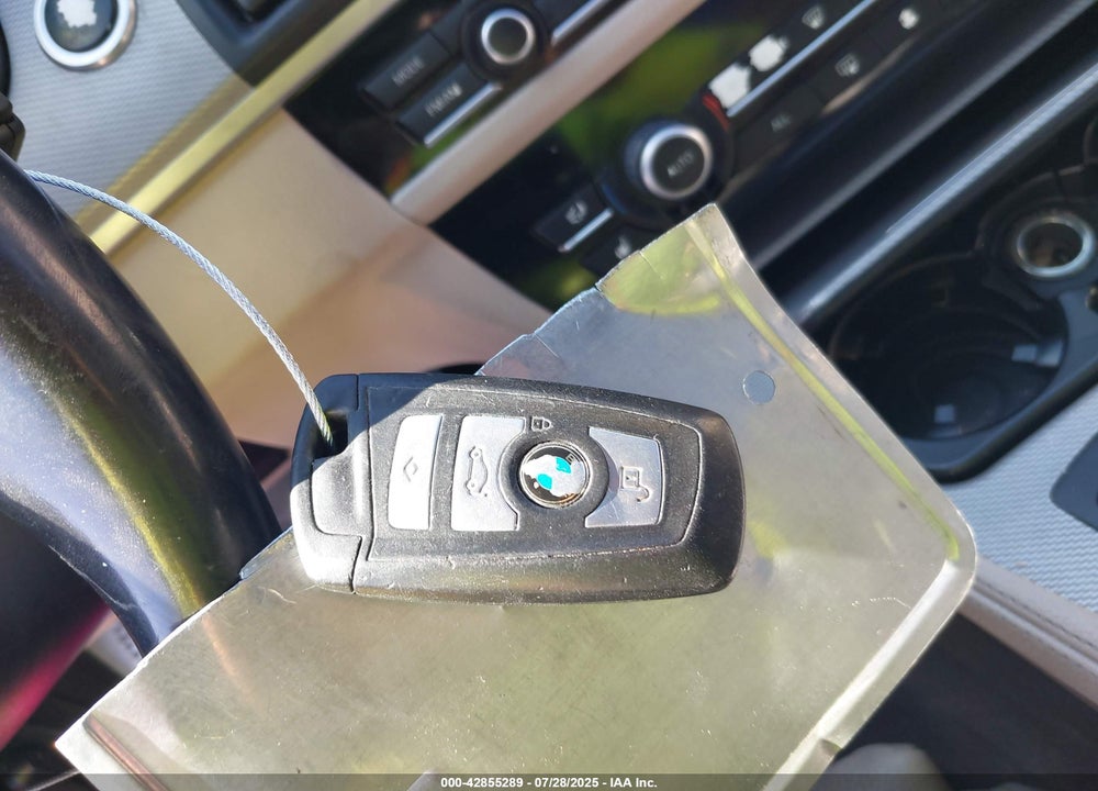 2011 BMW 5 SERIES VIN: WBAFR9C54BC757655