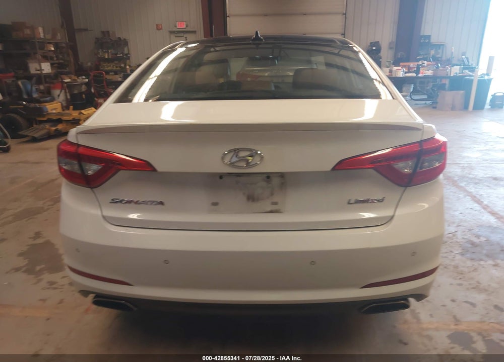 2015 HYUNDAI SONATA LIMITED VIN: 5NPE34AF7FH132952