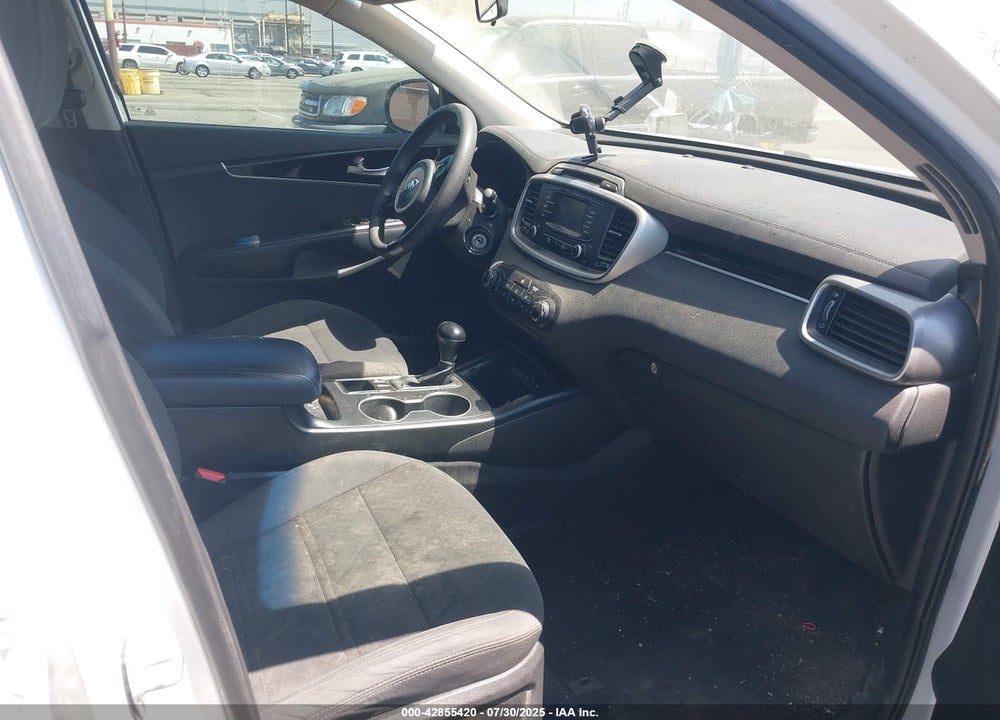 2017 KIA SORENTO VIN: 5XYPG4A35HG258546