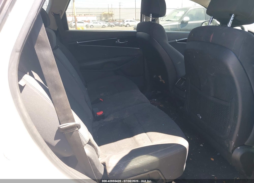2017 KIA SORENTO VIN: 5XYPG4A35HG258546