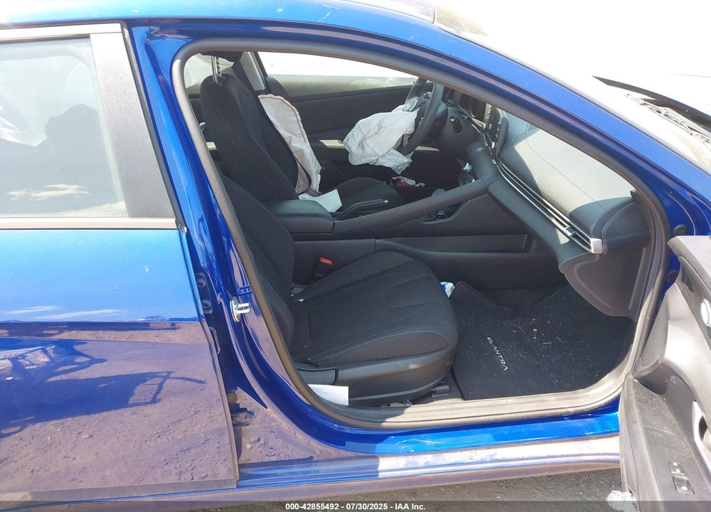2023 HYUNDAI ELANTRA VIN: 5NPLM4AG5PH094359