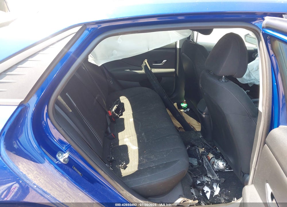 2023 HYUNDAI ELANTRA VIN: 5NPLM4AG5PH094359