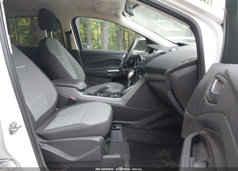 2013 FORD ESCAPE VIN: 1FMCU0GX8DUD49759