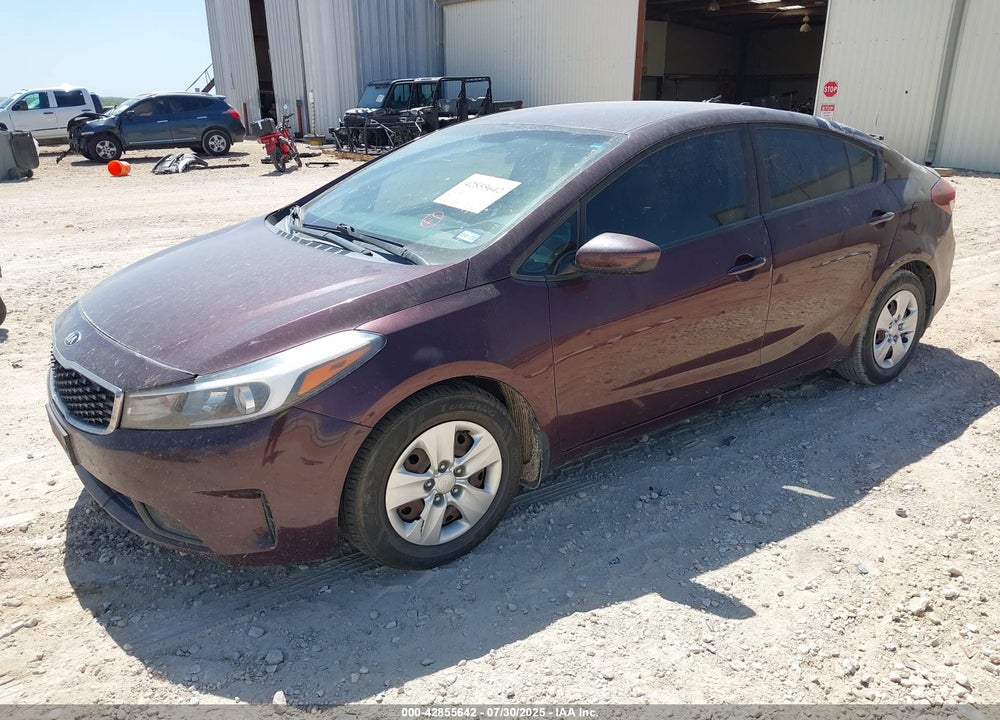 2017 KIA FORTE VIN: 3KPFK4A70HE010814