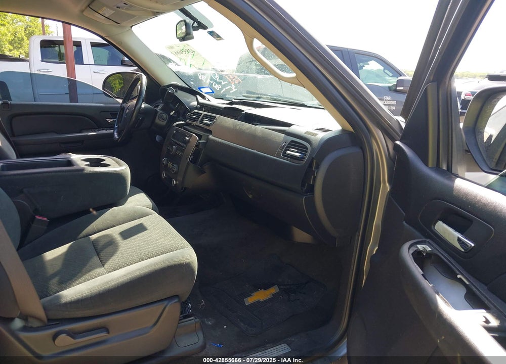 2007 CHEVROLET AVALANCHE 1500 LS VIN: 3GNEC120X7G180438