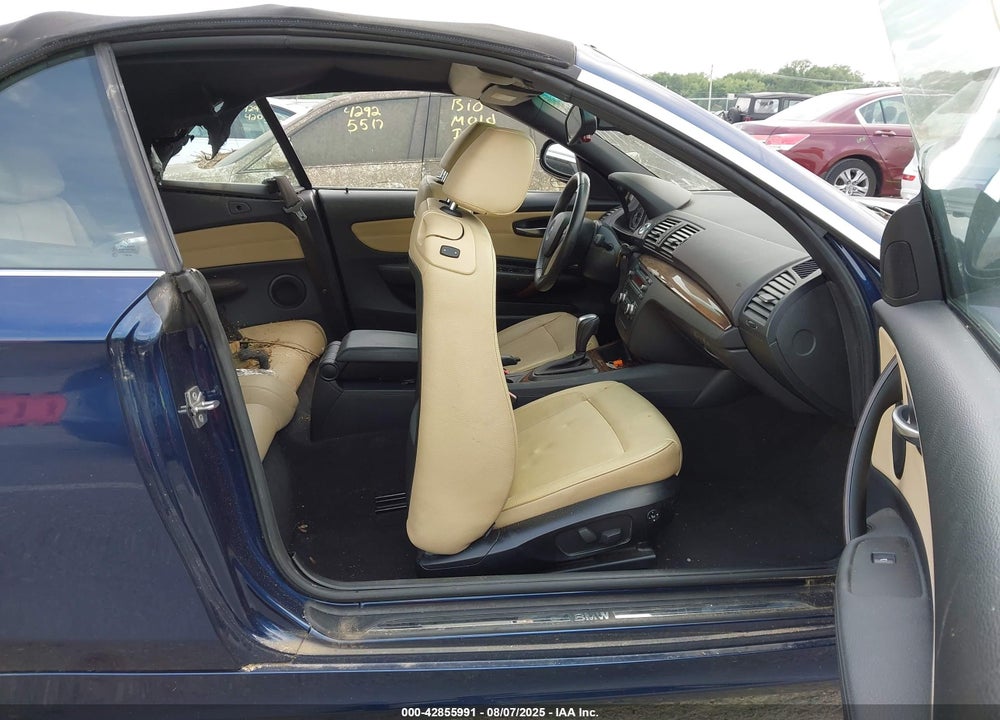 2010 BMW 1 SERIES VIN: WBAUN9C56AVK41884