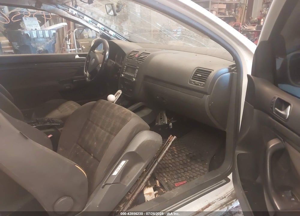 2007 VOLKSWAGEN GTI VIN: WVWEV71K37W273618