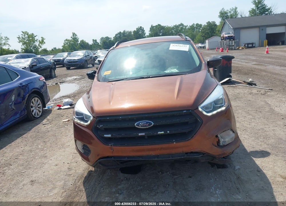 2017 FORD ESCAPE VIN: 1FMCU9GD6HUA90429