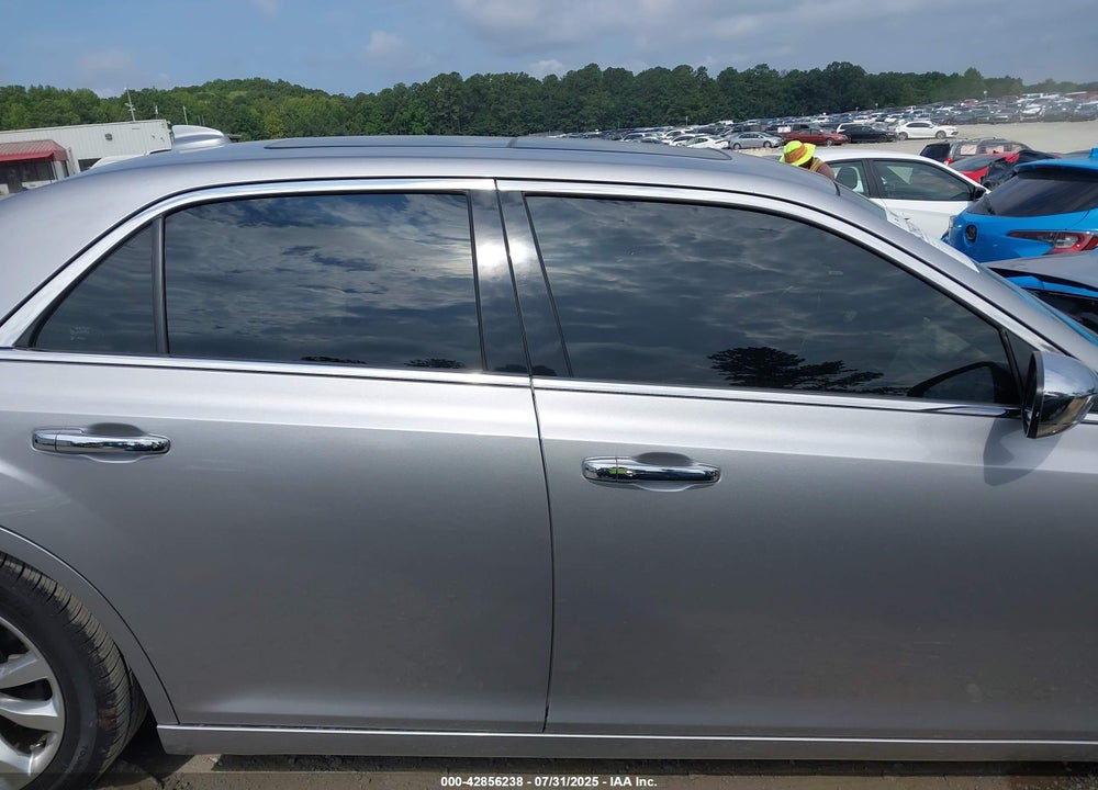 2017 CHRYSLER 300 VIN: 2C3CCAKG8HH622166