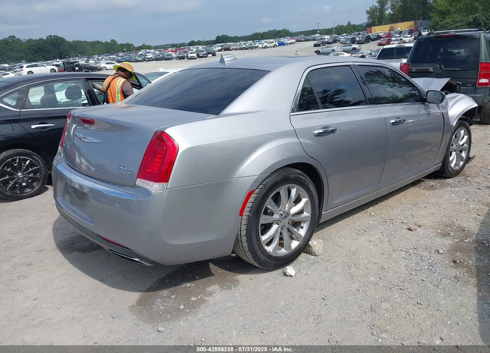 2017 CHRYSLER 300 VIN: 2C3CCAKG8HH622166