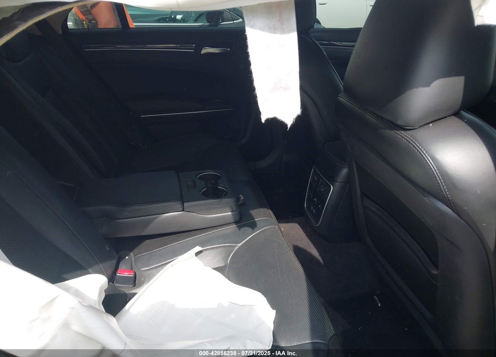 2017 CHRYSLER 300 VIN: 2C3CCAKG8HH622166