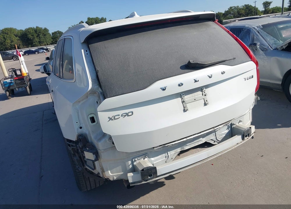 2017 VOLVO XC90 VIN: YV4A22PL1H1163074