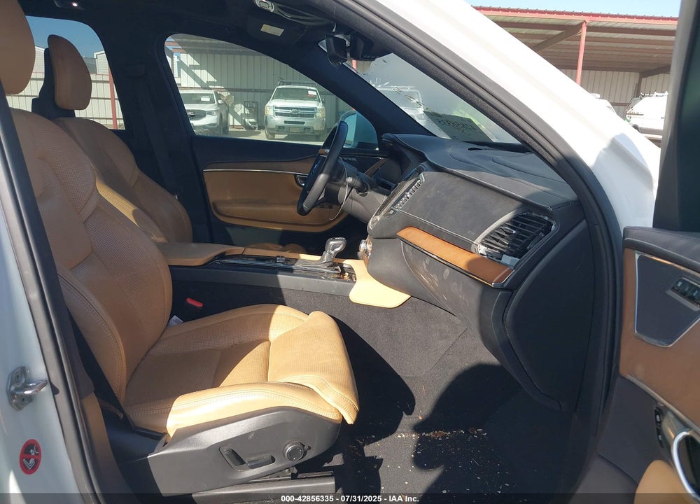 2017 VOLVO XC90 VIN: YV4A22PL1H1163074