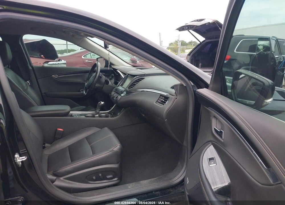 2019 CHEVROLET IMPALA LT VIN: 1G11Z5S33KU144077