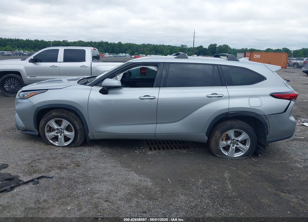 2020 TOYOTA HIGHLANDER LE VIN: 5TDBZRBH6LS501823