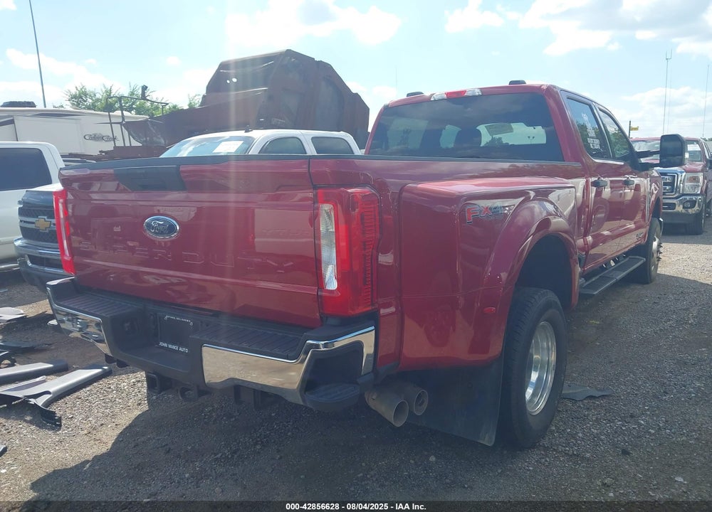 2024 FORD F-350 XLT VIN: 1FT8W3DT2REF07067