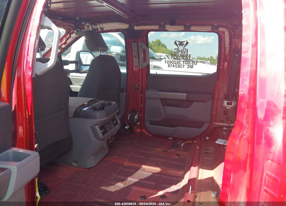 2024 FORD F-350 XLT VIN: 1FT8W3DT2REF07067
