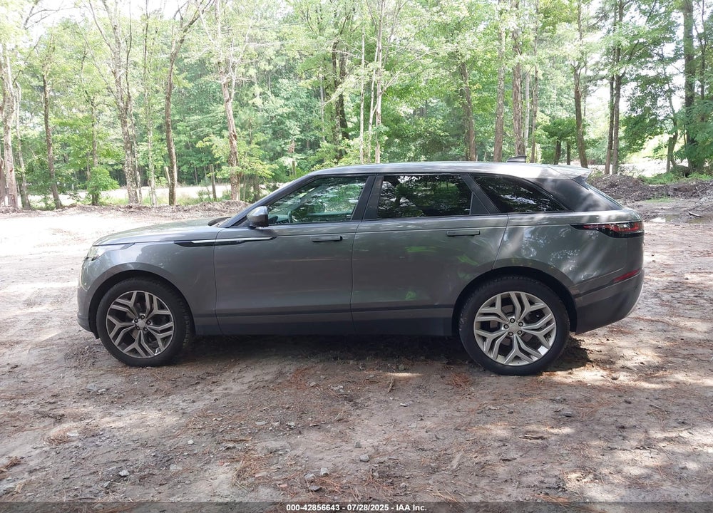 2018 LAND ROVER RANGE ROVER VELAR VIN: SALYB2RX2JA749329