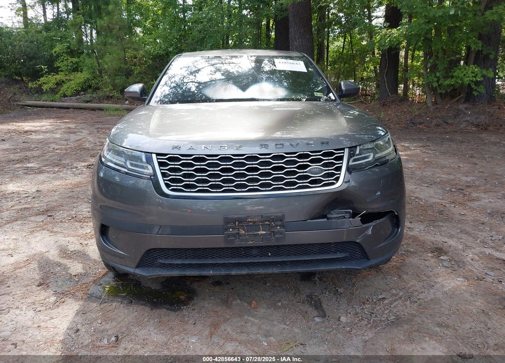 2018 LAND ROVER RANGE ROVER VELAR VIN: SALYB2RX2JA749329