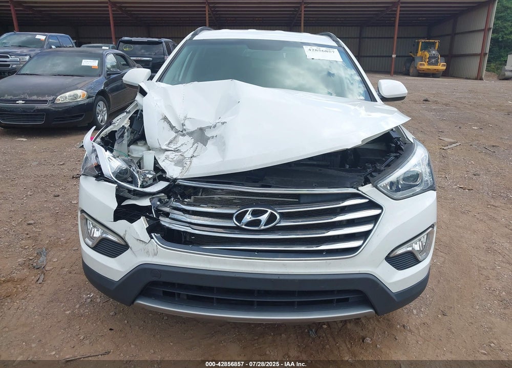 2016 HYUNDAI SANTA FE VIN: KM8SM4HF2GU153961