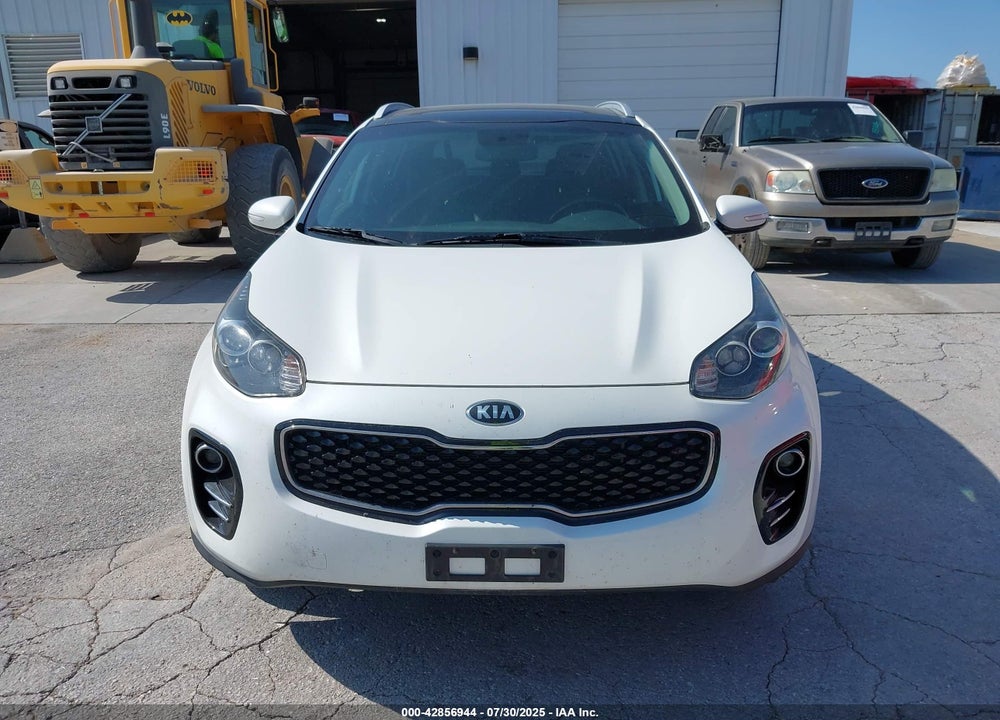 2017 KIA SPORTAGE VIN: KNDPNCAC8H7132114