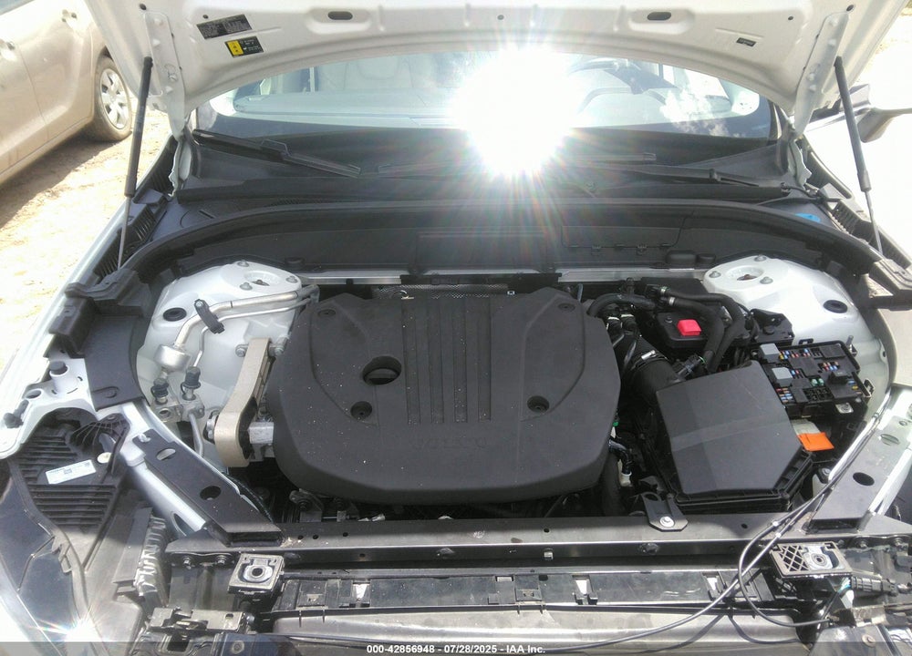 2022 VOLVO XC60 VIN: YV4L12DL8N1950695