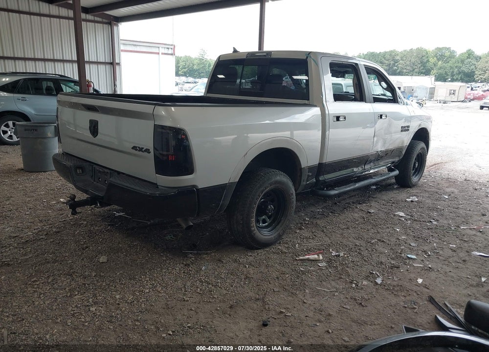 2016 RAM 1500 VIN: 1C6RR7LGXGS268526