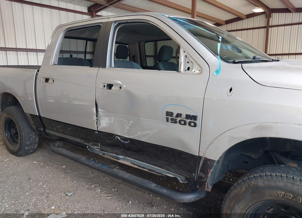 2016 RAM 1500 VIN: 1C6RR7LGXGS268526