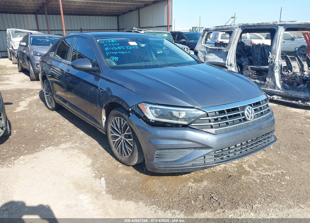 2019 VOLKSWAGEN JETTA 1.4T SEL VIN: 3VWE57BU8KM090110