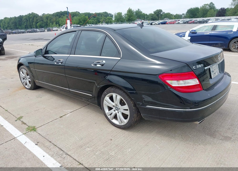 2010 MERCEDES-BENZ C 300 VIN: WDDGF8BB1AF465157