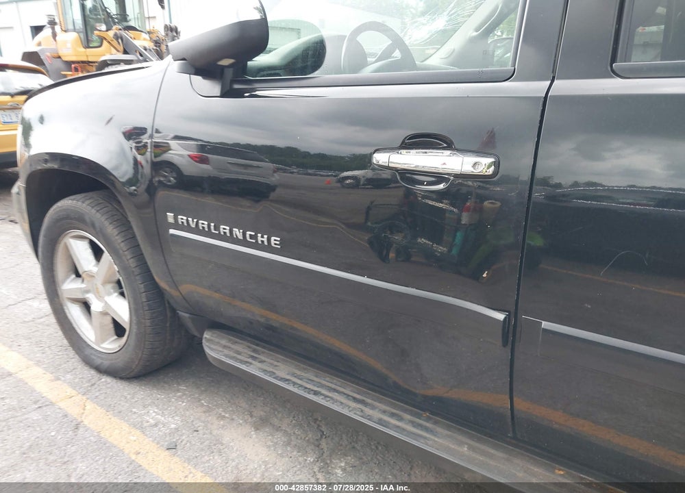 2008 CHEVROLET AVALANCHE VIN: 3GNFK12308G293527