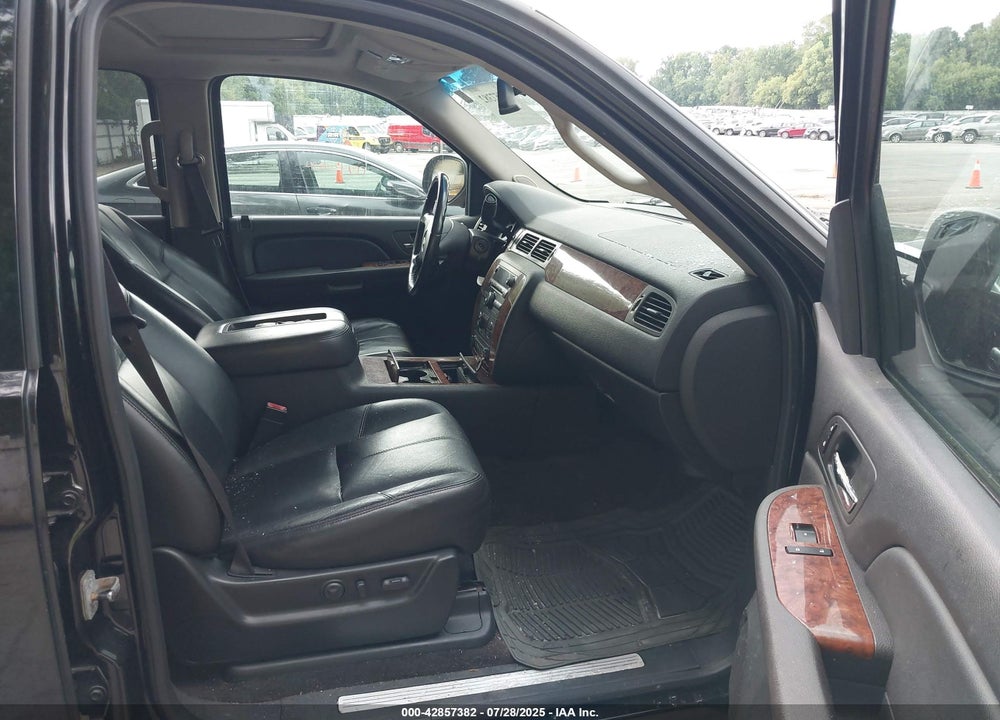 2008 CHEVROLET AVALANCHE VIN: 3GNFK12308G293527