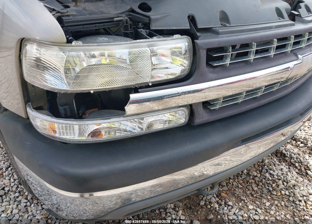 2002 CHEVROLET SILVERADO 1500 LS VIN: 2GCEK19TX21275935