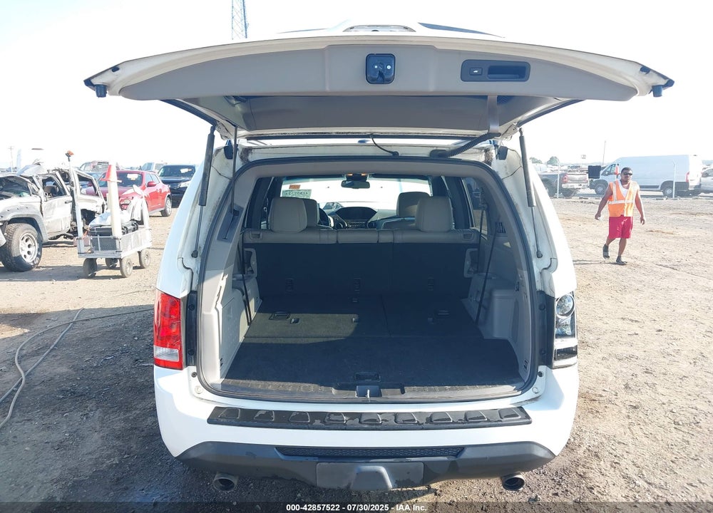 2013 HONDA PILOT VIN: 5FNYF3H64DB042979