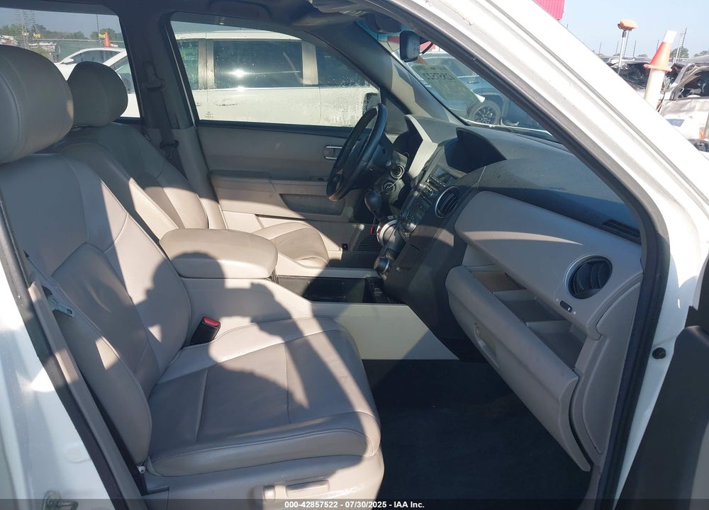 2013 HONDA PILOT VIN: 5FNYF3H64DB042979