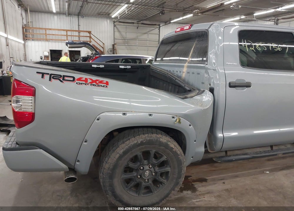 2018 TOYOTA TUNDRA VIN: 5TFHW5F11JX679221