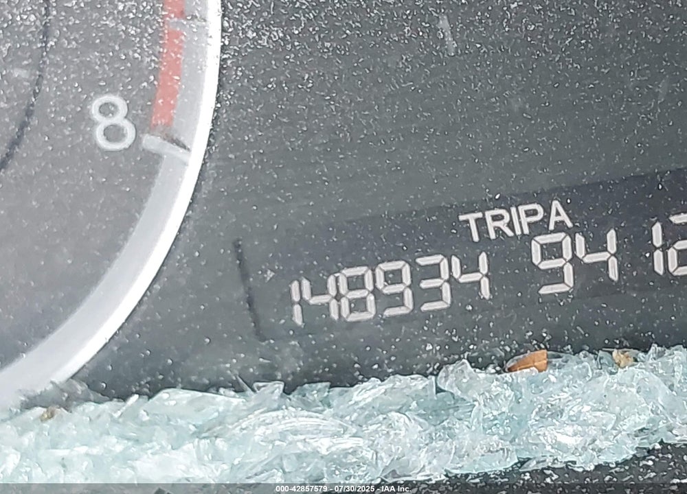 2011 HONDA ACCORD VIN: 1HGCP2F88BA039855