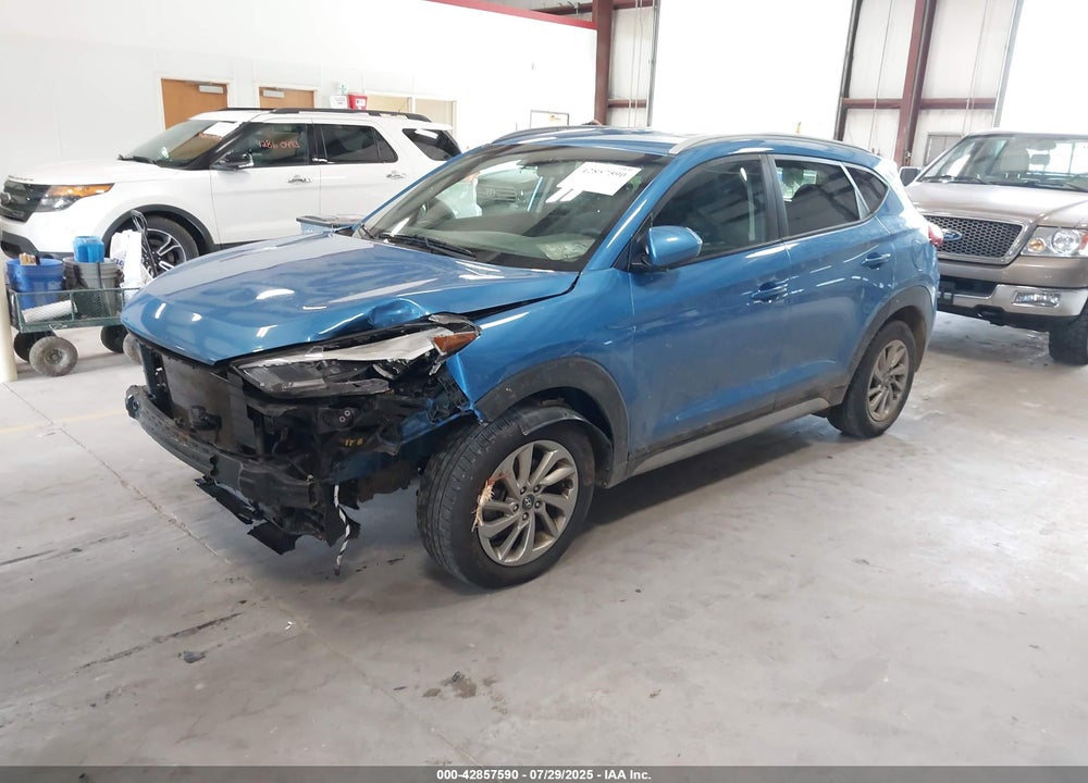 2018 HYUNDAI TUCSON VIN: KM8J3CA44JU640443