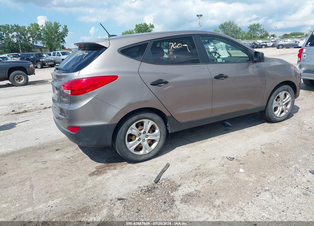 2012 HYUNDAI TUCSON VIN: KM8JT3AB4CU402898