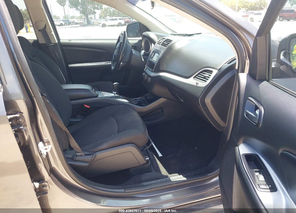2018 DODGE JOURNEY SE VIN: 3C4PDCAB7JT167139